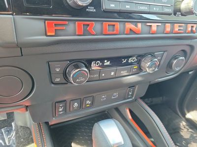 2026 Nissan Frontier - Photo 18