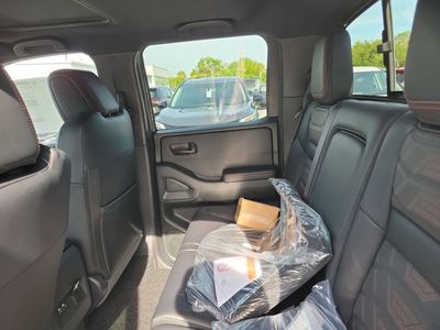 2026 Nissan Frontier - Photo 25