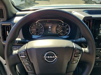 2026 Nissan Frontier - Photo 13