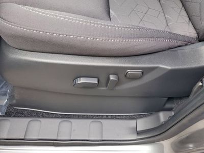 2026 Nissan Frontier - Photo 9