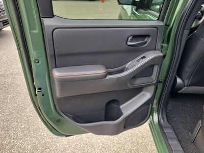 2026 Nissan Frontier - Photo 25