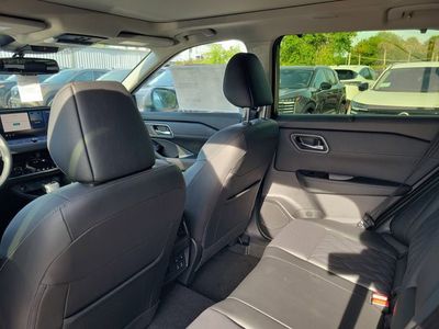 2026 Nissan Rogue — photo 24 view