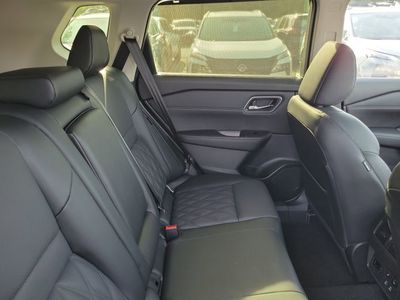 2026 Nissan Rogue — photo 30 view