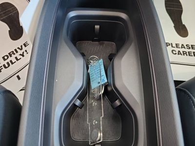 2026 Nissan Leaf - Photo 18
