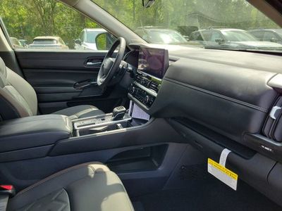 2026 Nissan Pathfinder — photo 31 view