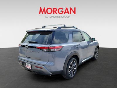 2026 Nissan Pathfinder — side profile view