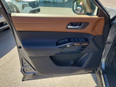 2026 Nissan Pathfinder - Photo 5