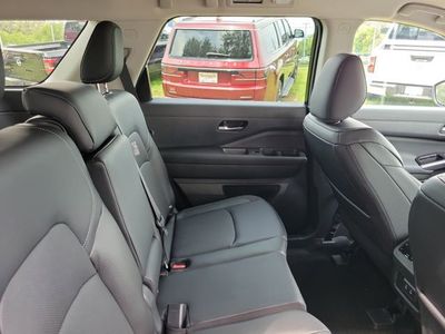 2026 Nissan Pathfinder - Photo 30