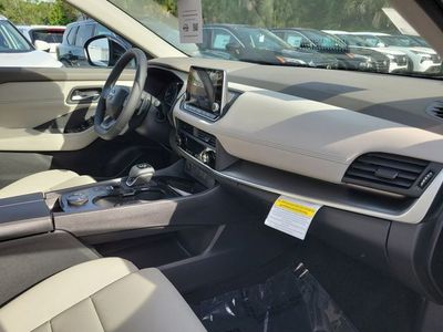 2026 Nissan Rogue — photo 32 view