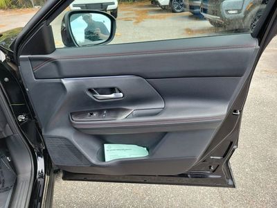 2026 Nissan Kicks - Photo 32