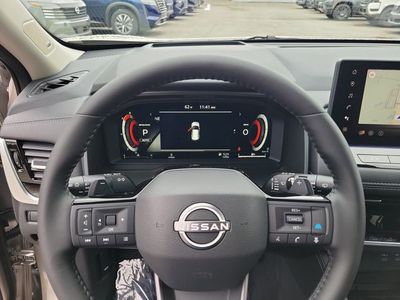 2026 Nissan Rogue — photo 13 view