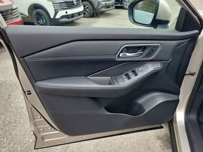 2026 Nissan Rogue — detail view