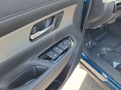 2026 Nissan Murano — engine compartment view