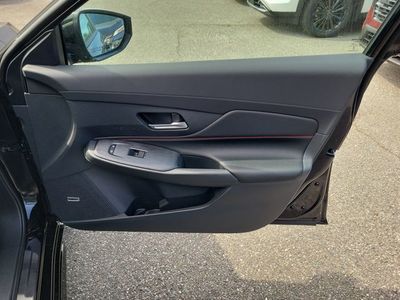 2026 Nissan Sentra — photo 32 view