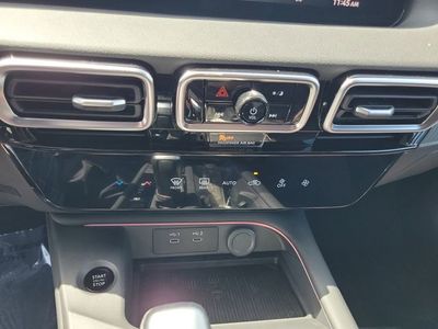 2026 Nissan Sentra — photo 17 view