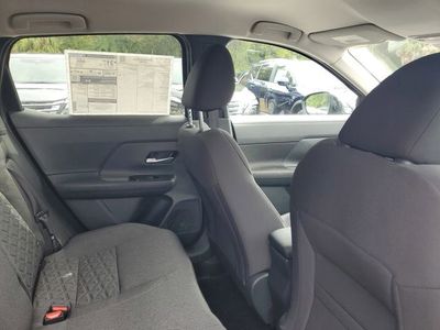 2026 Nissan Kicks - Photo 25
