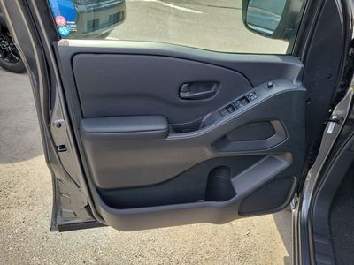 2026 Nissan Frontier - Photo 5
