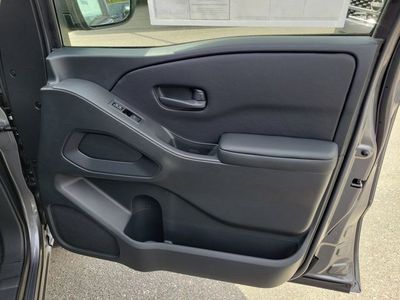 2026 Nissan Frontier - Photo 32