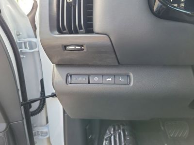 2026 Nissan Pathfinder — photo 10 view