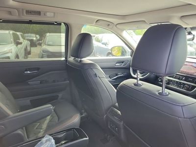 2026 Nissan Pathfinder — photo 28 view