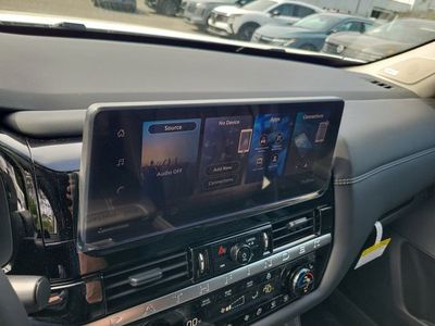 2026 Nissan Pathfinder — photo 15 view