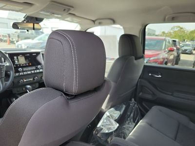 2026 Nissan Frontier - Photo 23