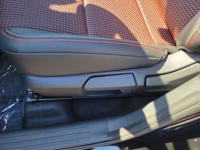 2026 Nissan Kicks - Photo 9