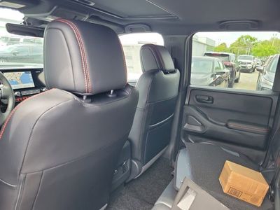 2026 Nissan Frontier - Photo 24