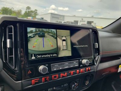 2026 Nissan Frontier - Photo 17