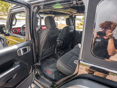 2022 Jeep Wrangler - Photo 36