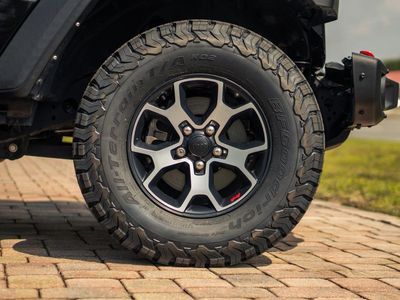 2022 Jeep Wrangler - Photo 14