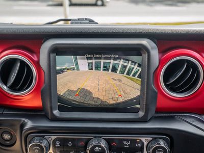 2022 Jeep Wrangler - Photo 26