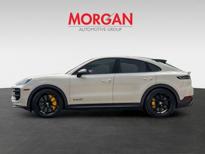 2024 Porsche Cayenne Coupe - Photo 2
