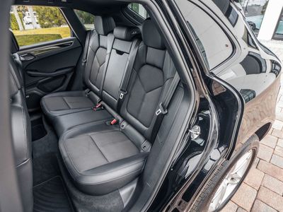 2022 Porsche Macan - Photo 35
