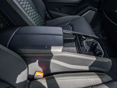 2022 Lamborghini Urus - Photo 39