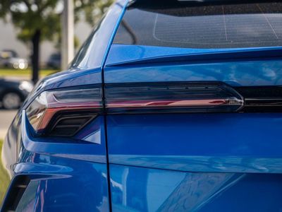 2022 Lamborghini Urus - Photo 11