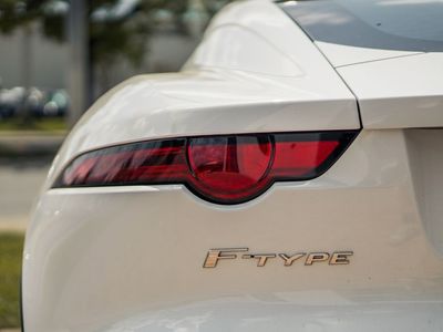 2020 Jaguar F-TYPE - Photo 11