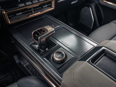 2025 GMC Hummer EV Pickup - Photo 31