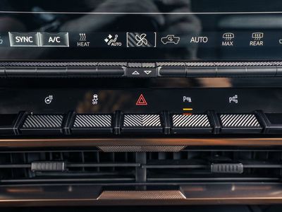 2025 GMC Hummer EV Pickup - Photo 30