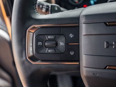 2025 GMC Hummer EV Pickup - Photo 24