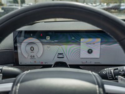 2025 Genesis GV80 - Photo 25