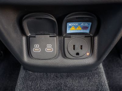 2025 Genesis GV80 - Photo 45