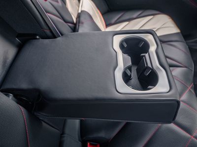 2024 BMW XM - Photo 46