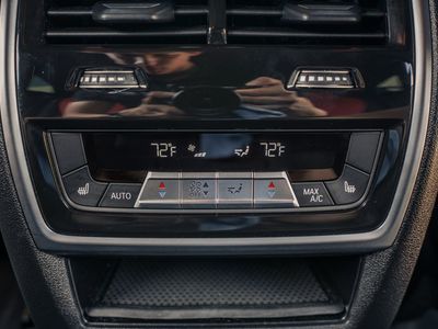2024 BMW XM - Photo 48