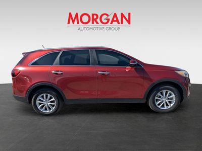 2017 Kia Sorento - Photo 2