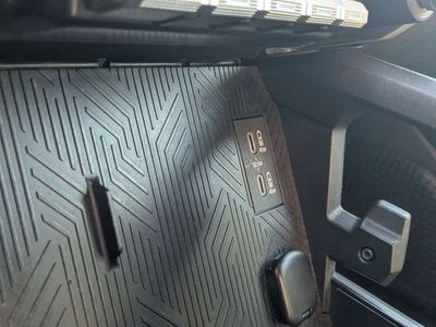 2024 Toyota Tacoma - Photo 28