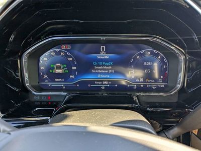 2025 Chevrolet Silverado 2500HD - Photo 25