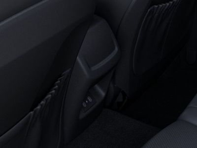 2025 Kia K5 - Photo 26