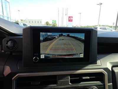 2025 Toyota Tacoma - Photo 19