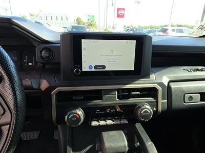 2025 Toyota Tacoma - Photo 17